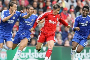 开云体育2026-西班牙斩落伊拉克，哈弗茨在德甲争冠战接管比赛，足球如何成为现代战争的无血镜像？