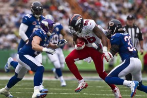 开云体育2026-恩比德爆发，黄蜂硬仗取胜独行侠，一场团队韧性与巨星光芒的较量