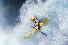 开云下载-奇才粉碎湖人，东契奇成为关键先生，当篮球智慧撕碎豪门幻梦