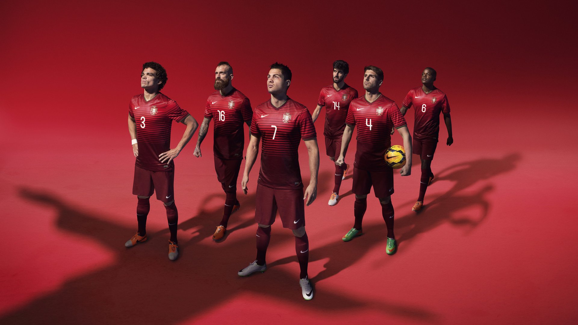 欧冠淘汰赛之夜，厄德高完成自我救赎